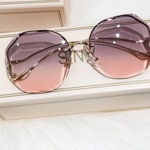 Women’s fashion sunglasses ***BUNDLE DISCOUNTS AVAILABLE ON MULTIPLE PAIRS***